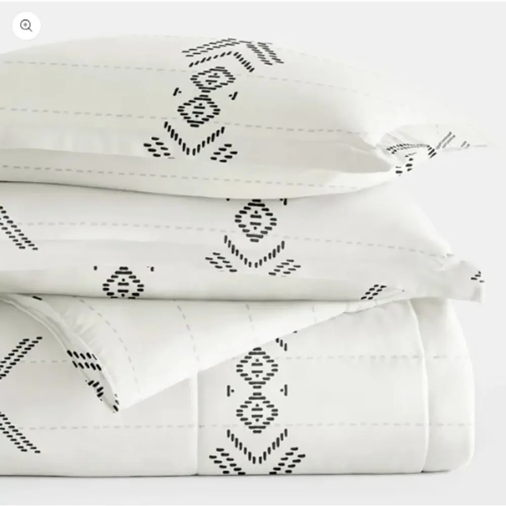 Patterned Down-Alternative Comforter Set